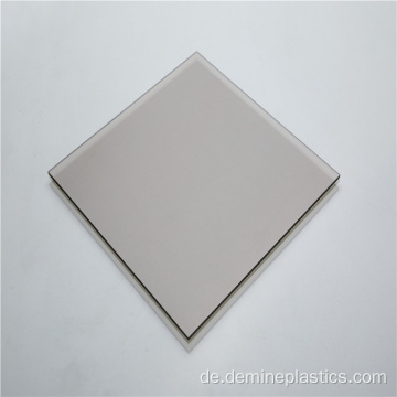 Grau glänzende 3mm Wandplatte aus massivem Polycarbonat